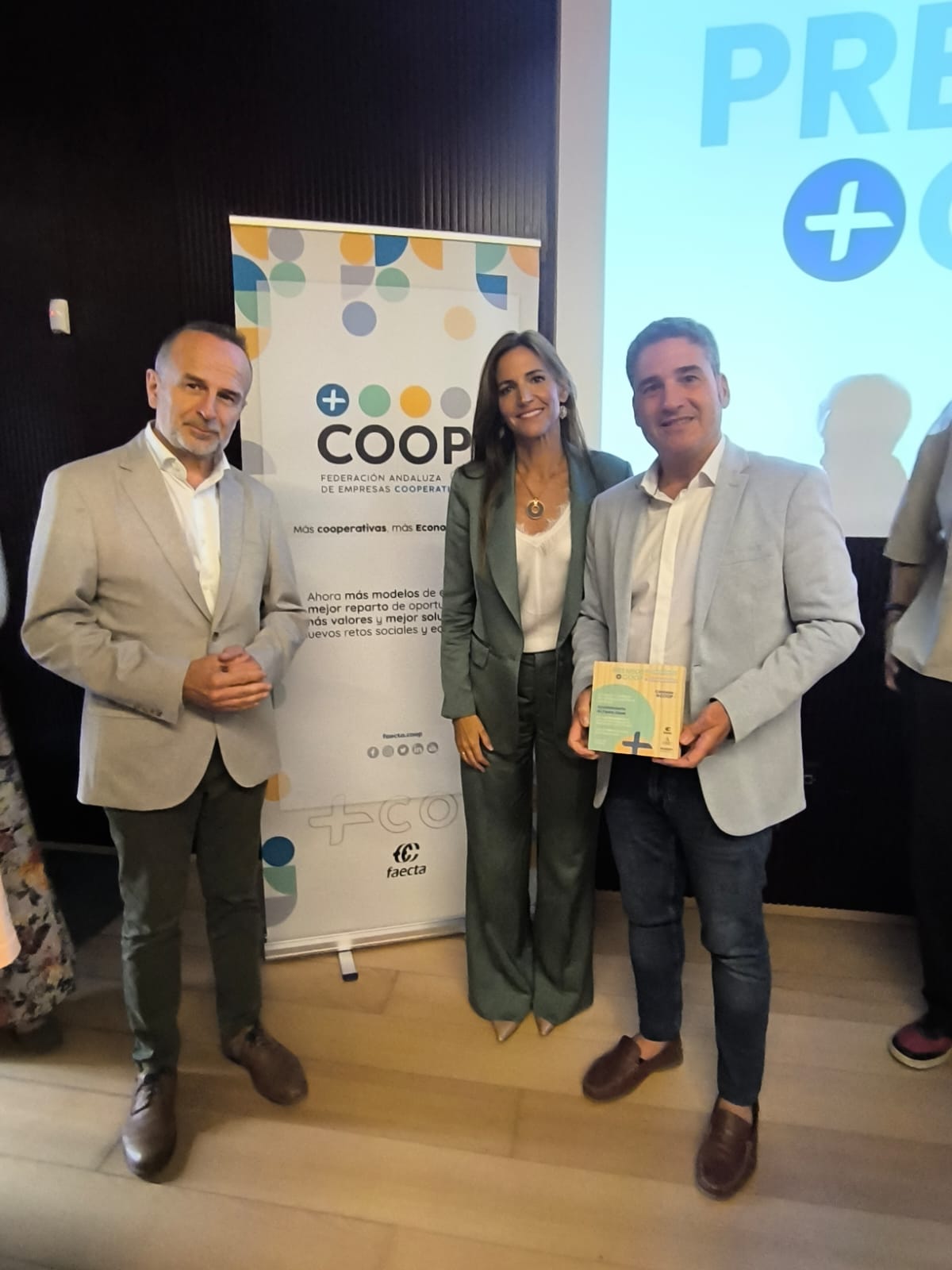 El Ayuntamiento de Pedro Abad recibe un Premio +COOP Córdoba por su impulso al cooperativismo y la transición energética