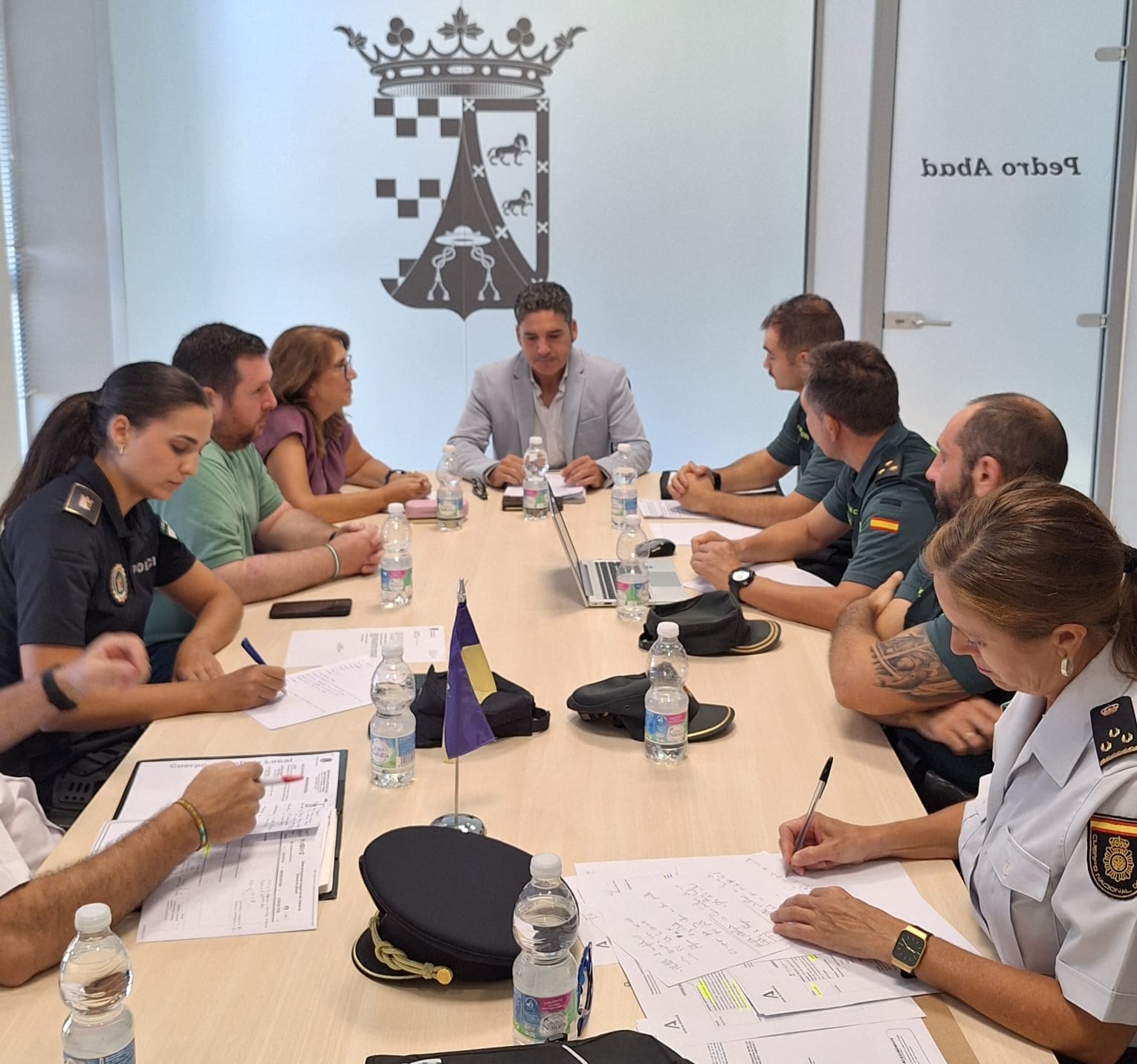 Pedro Abad refuerza su compromiso con la seguridad y anuncia la conexión de la A-4 con su polígono industrial